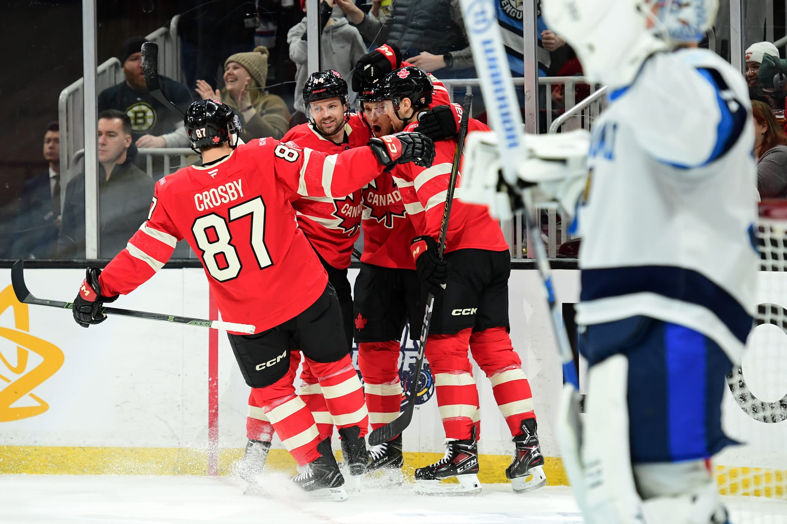 4 Nations Face-Off Canada Finland Sidney Crosby Nathan MacKinnon