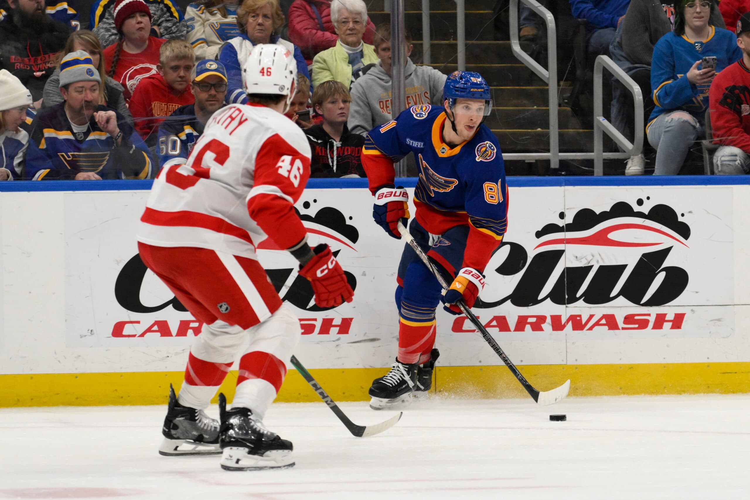 St. Louis Blues Dylan Holloway